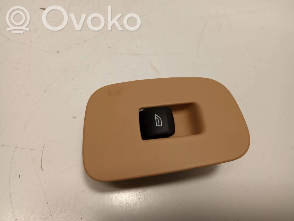 Electric window control switch   31433408,18W034,832885003