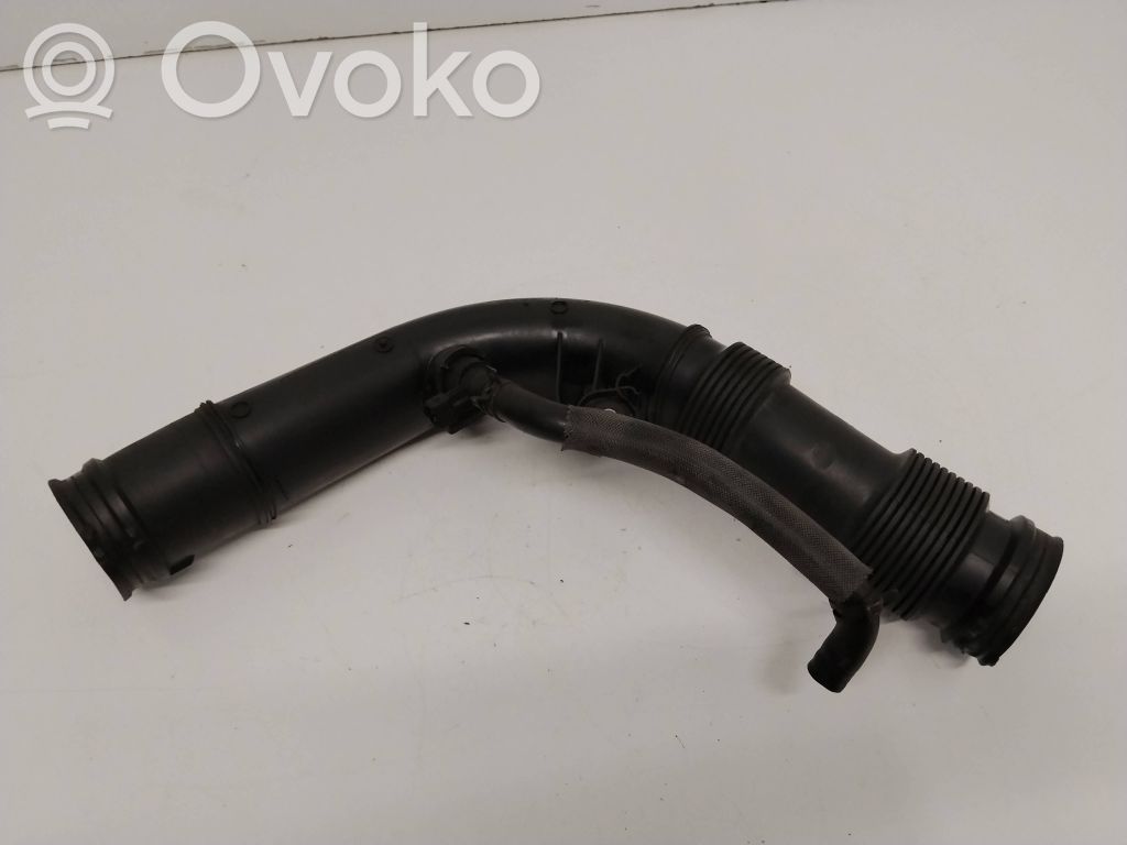 Volvo S90, V90 Część rury dolotu powietrza 