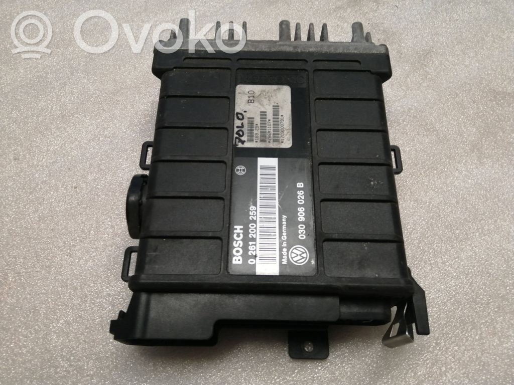 Volkswagen PASSAT B3 Engine control unit/module 