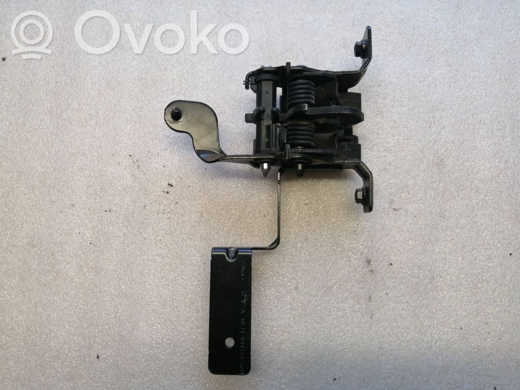 Ford Transit Takaoven pidätin 