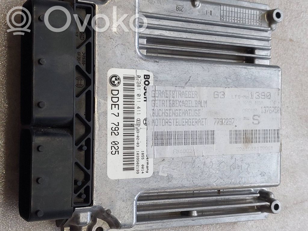 BMW 3 E46 Engine control unit/module 