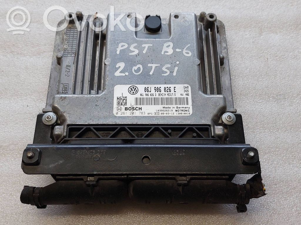 Volkswagen PASSAT B6 Engine control unit/module 