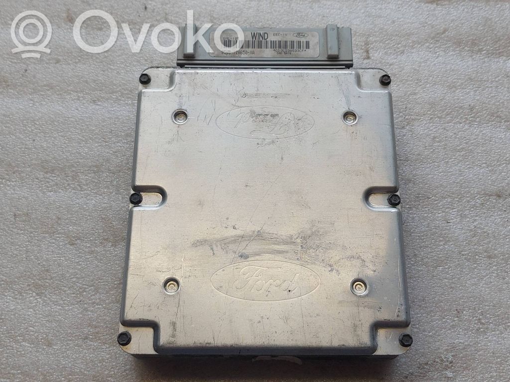 Ford Escort Engine control unit/module 