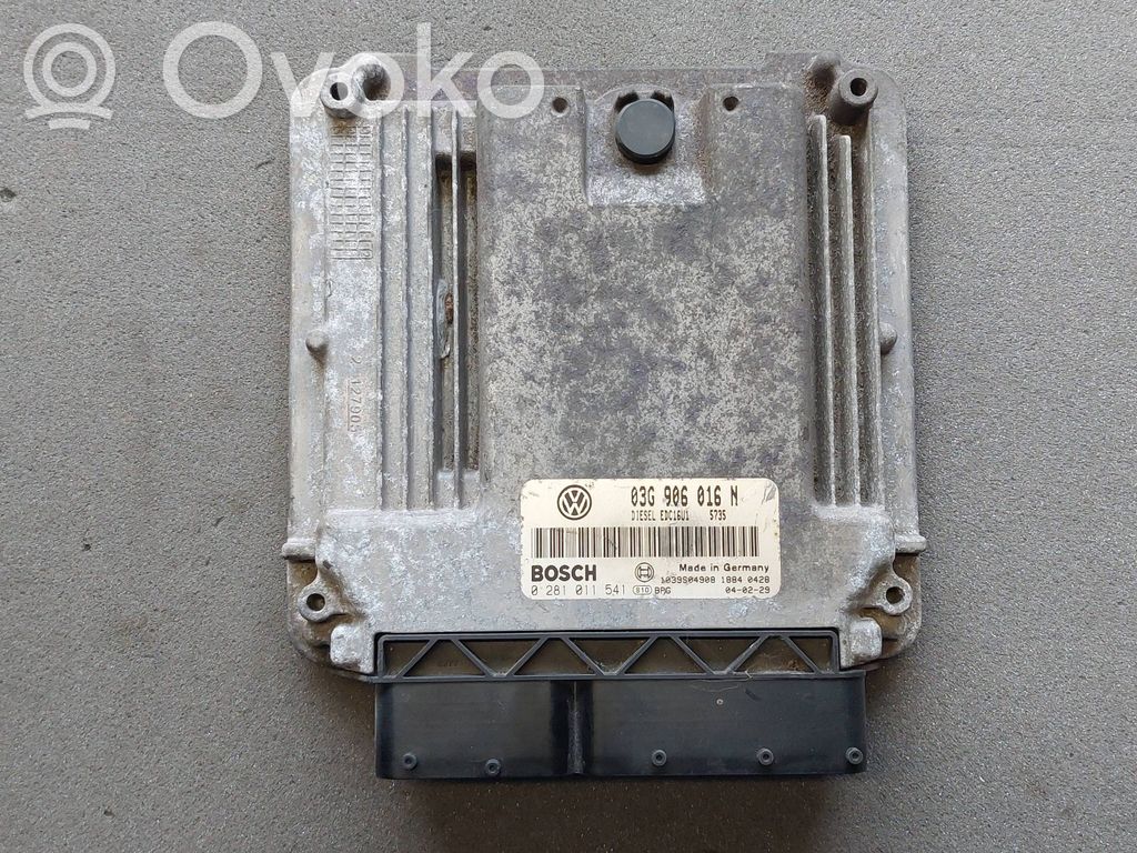 Volkswagen Caddy Engine control unit/module 