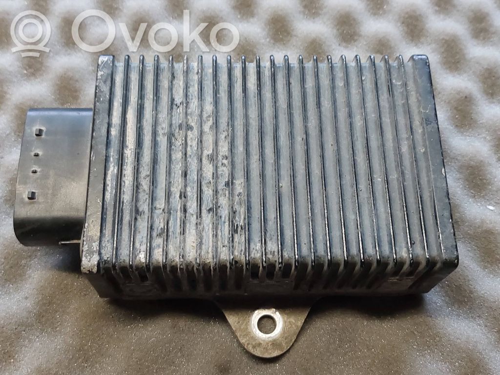 Fuel injection control unit/module   E8T11171,MD340897,8907