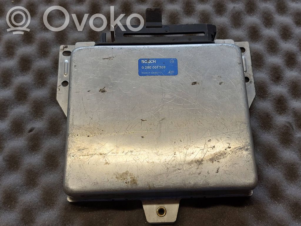 BMW 5 E34 Variklio valdymo blokas 