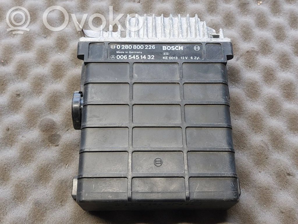 Mercedes-Benz E W124 Engine control unit/module 