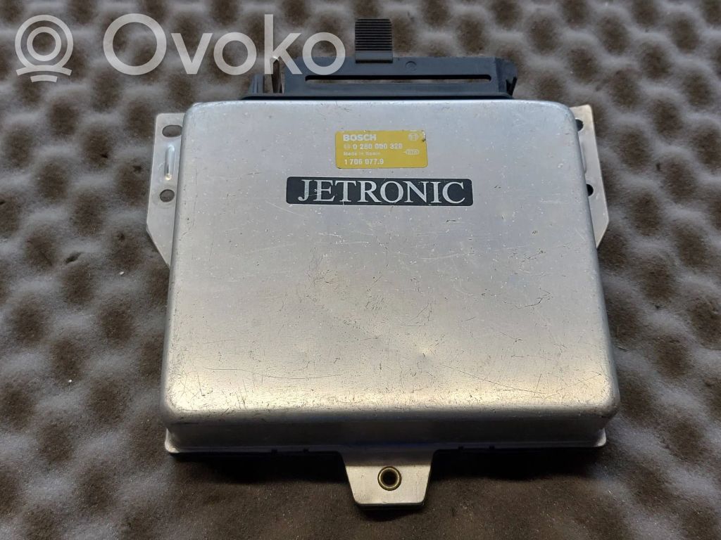 BMW 5 E34 Engine control unit/module 