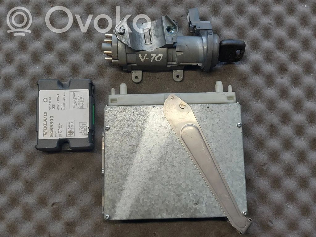 Volvo S70  V70  V70 XC Moottorin ohjainlaite/moduuli 