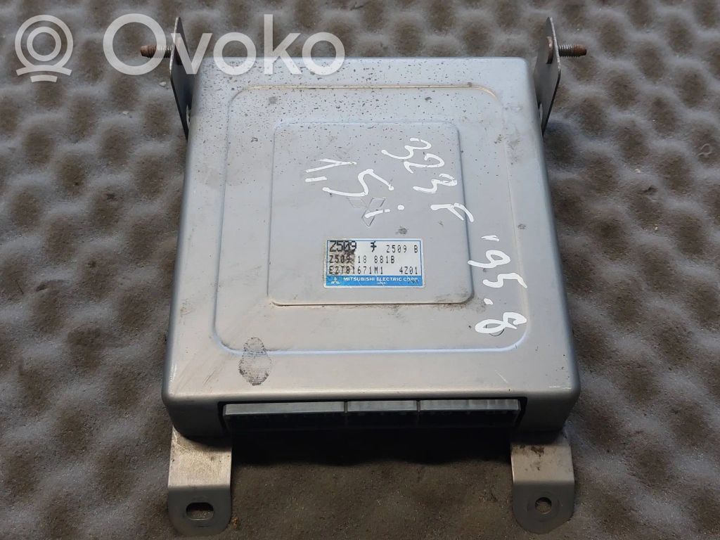 Mazda 323 F Engine control unit/module 