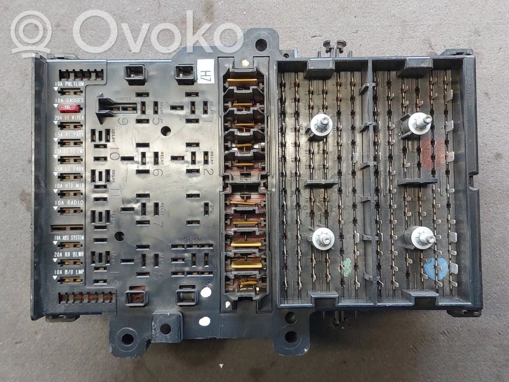 Chrysler Voyager Saugiklių blokas 