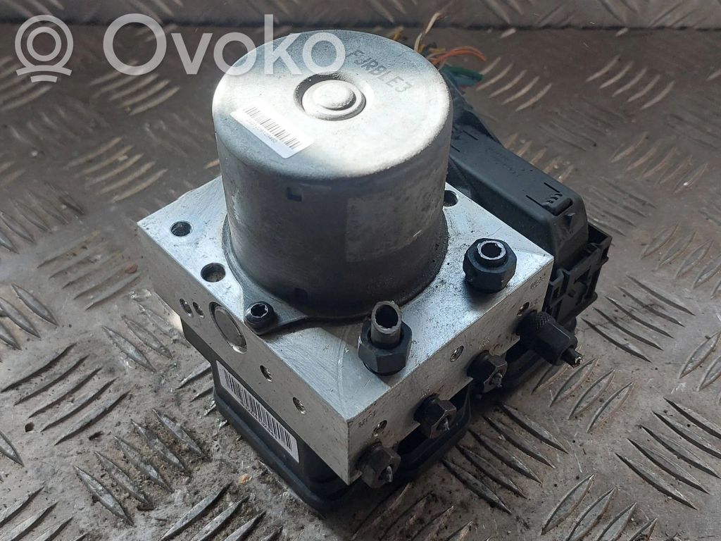 KIA Sorento ABS bloks 