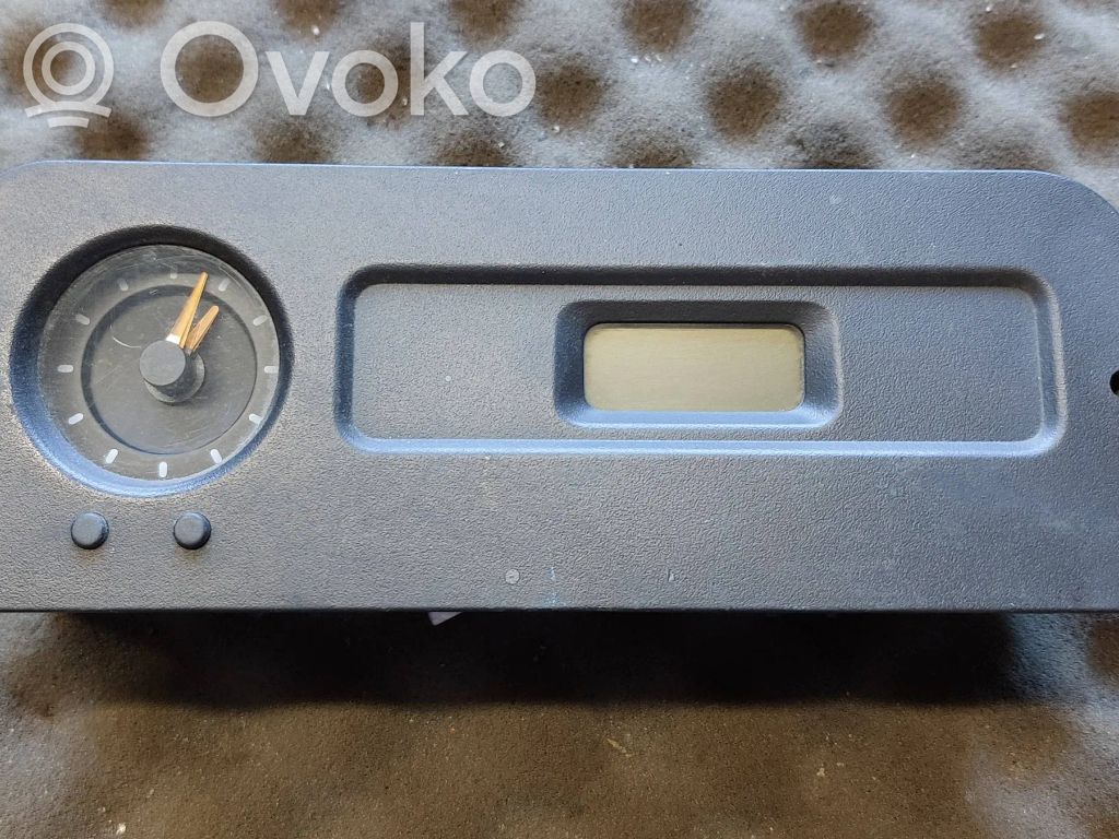 Saab 900 Screen/display/small screen 
