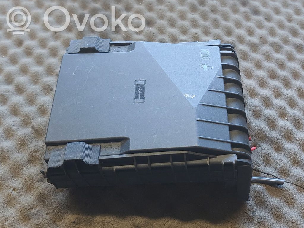 Volkswagen Golf V Modul siguranțe 