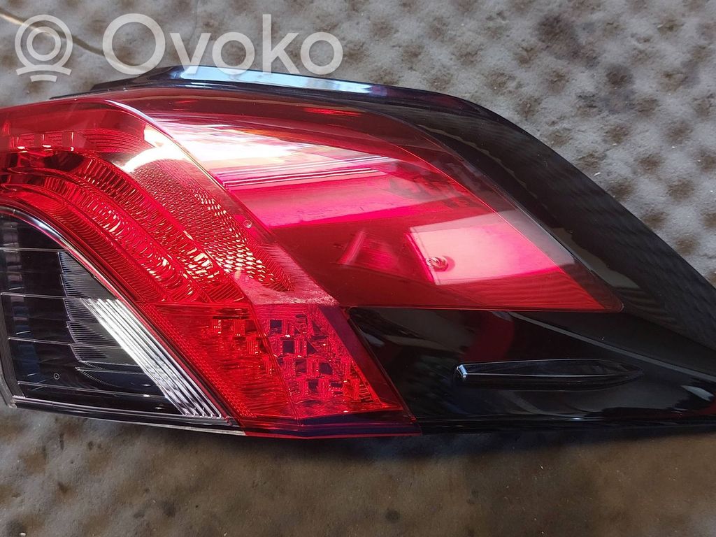 Toyota RAV 4 (XA50) Lampa tylna 