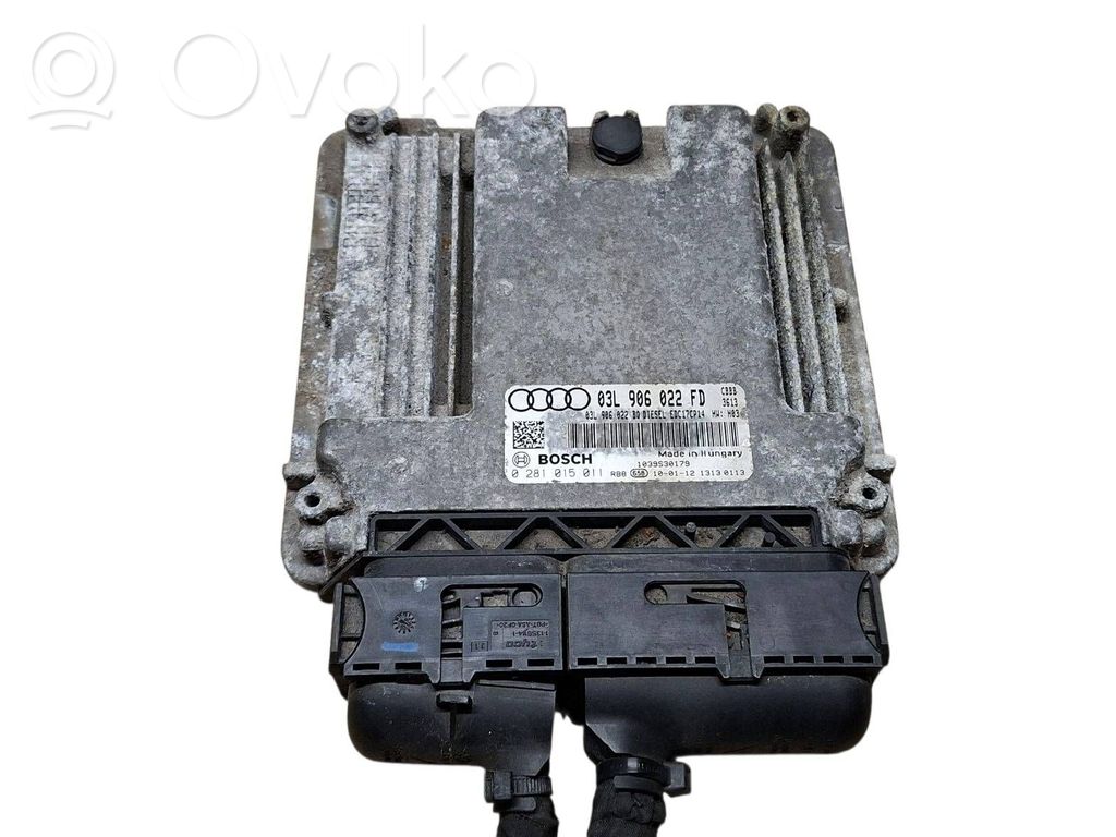 Audi A3 S3 A3 Sportback 8P Engine control unit/module 