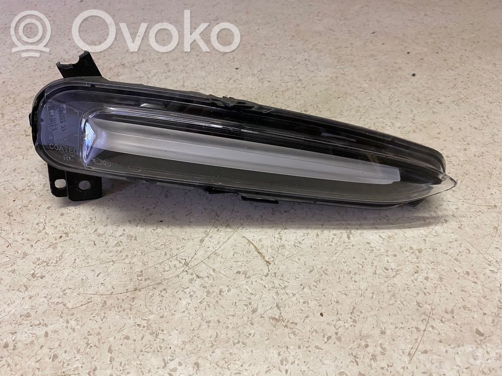 BMW i3 Front indicator light 