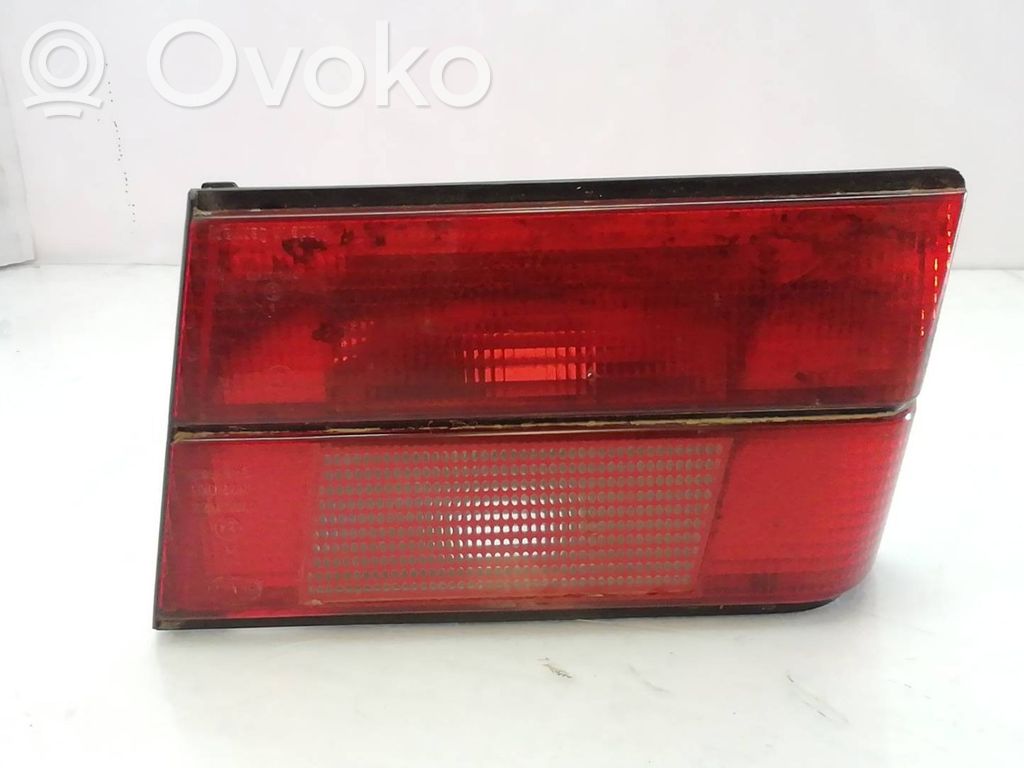 Tailgate rear/tail lights