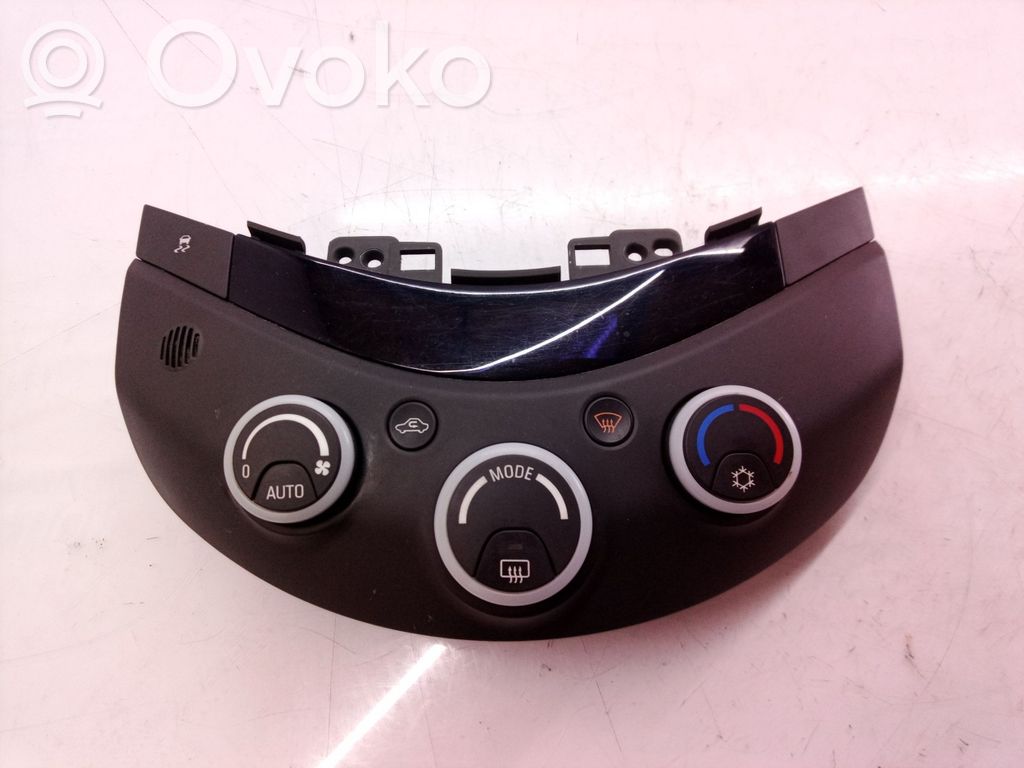 Chevrolet Spark Climate control unit 