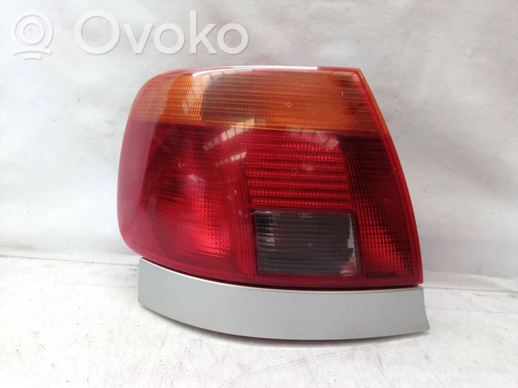 Rear/tail lights
