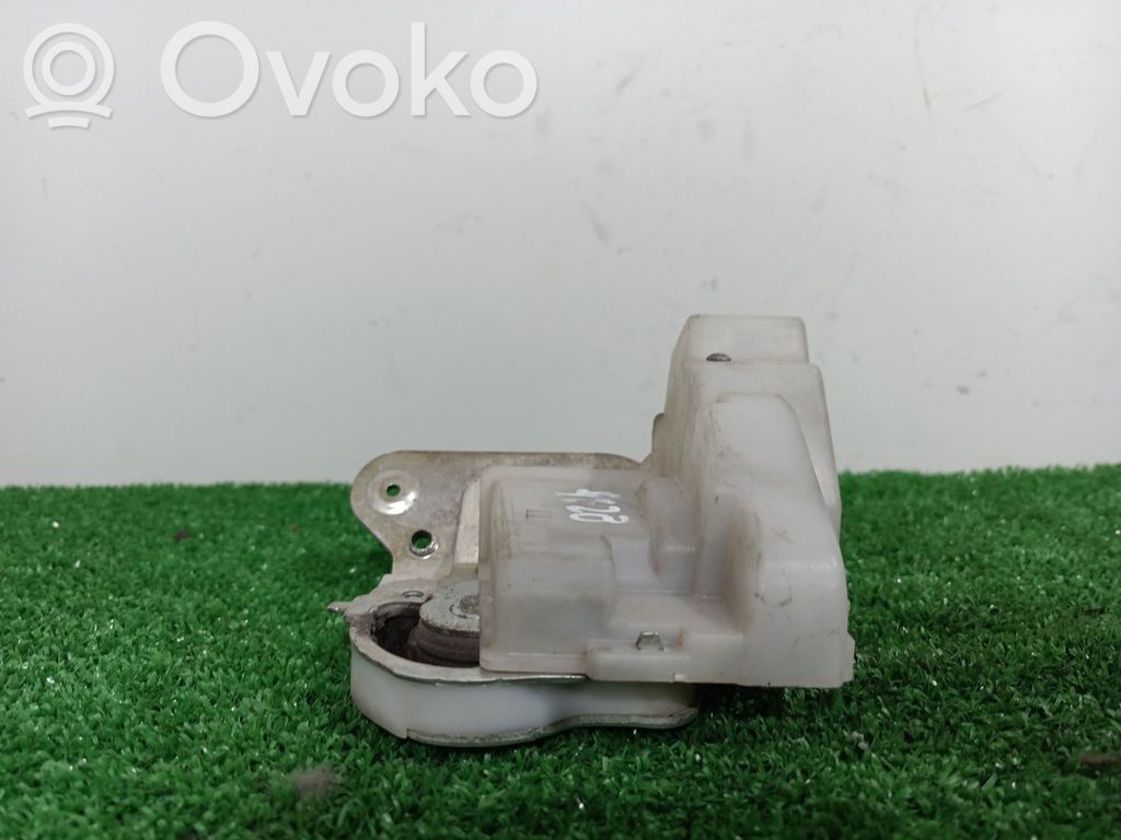 Tailgate lock latch