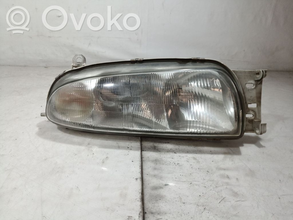 Ford Fiesta Headlight/headlamp 