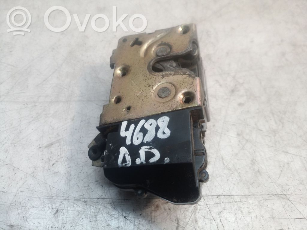 Etuoven lukko