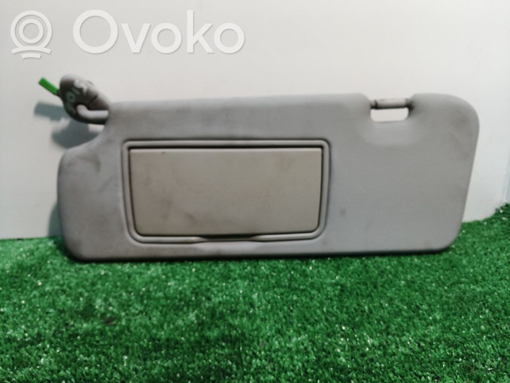 Sun visor