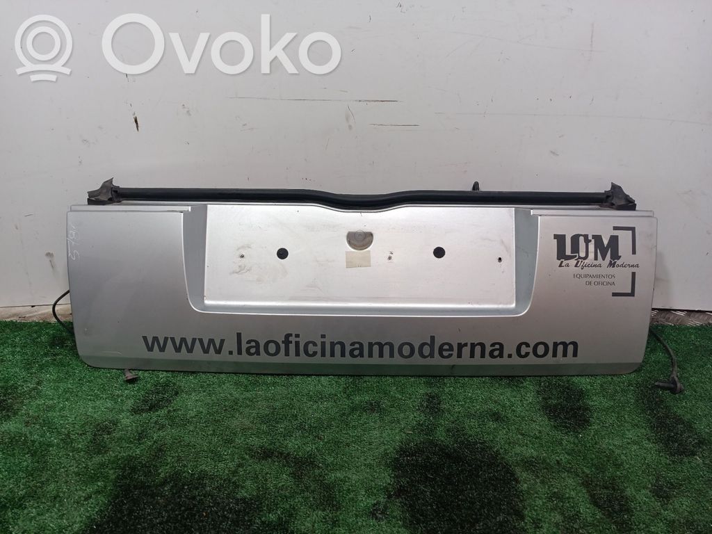 Tailgate/trunk/boot lid
