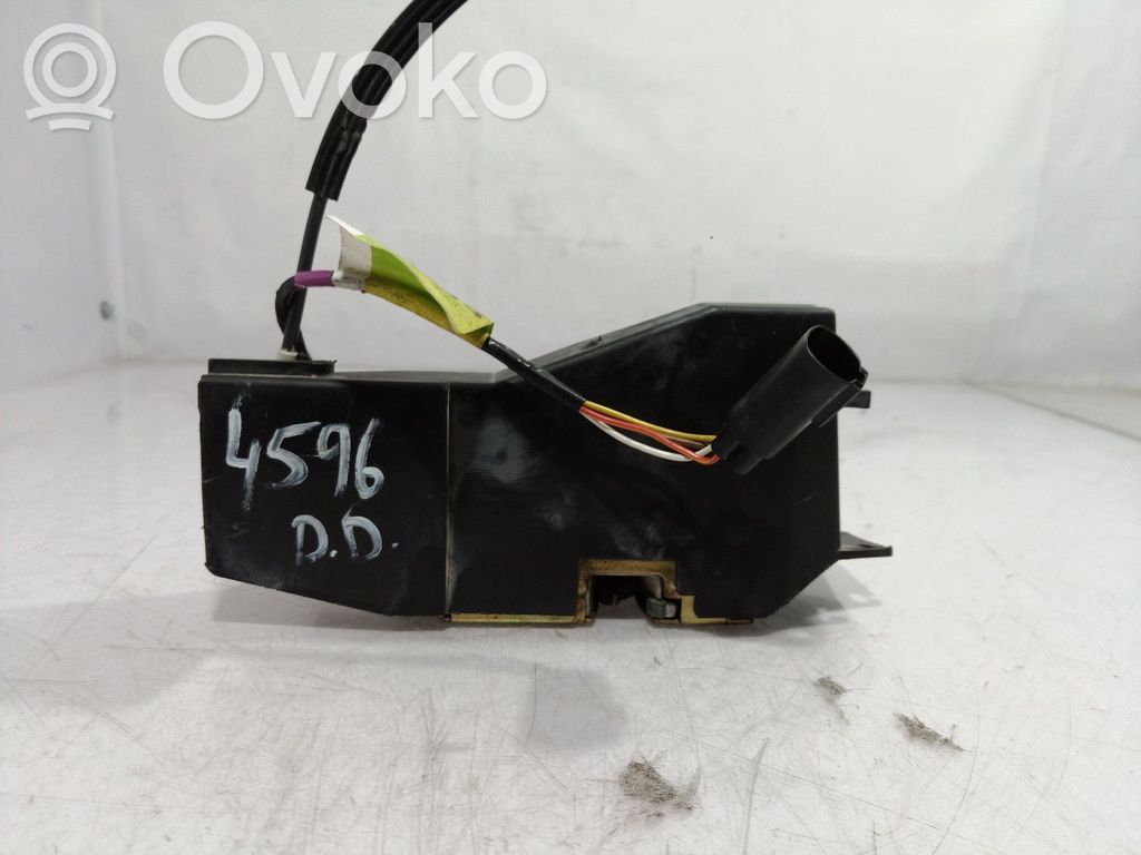 Ford Escort Etuoven lukko 