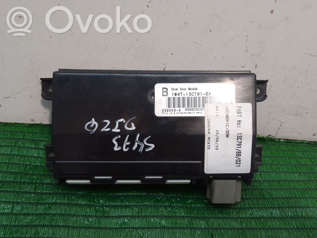Jaguar S-Type Homelink control unit 