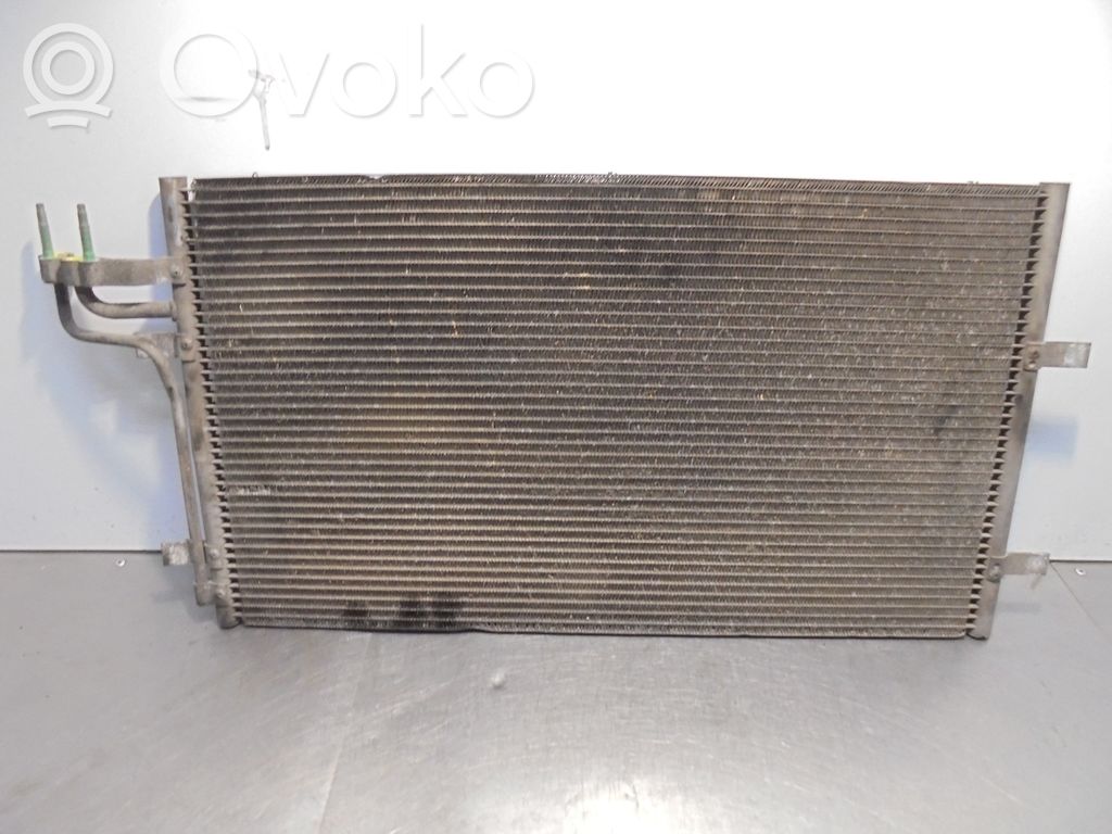 Ford Focus Skraplacz / Chłodnica klimatyzacji 