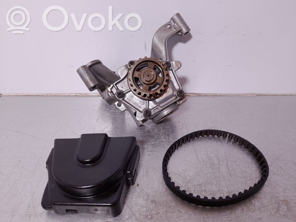 Ford C-MAX II Oil pump 