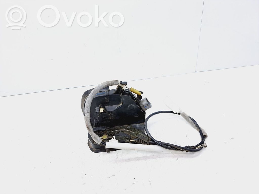 Etuoven lukko