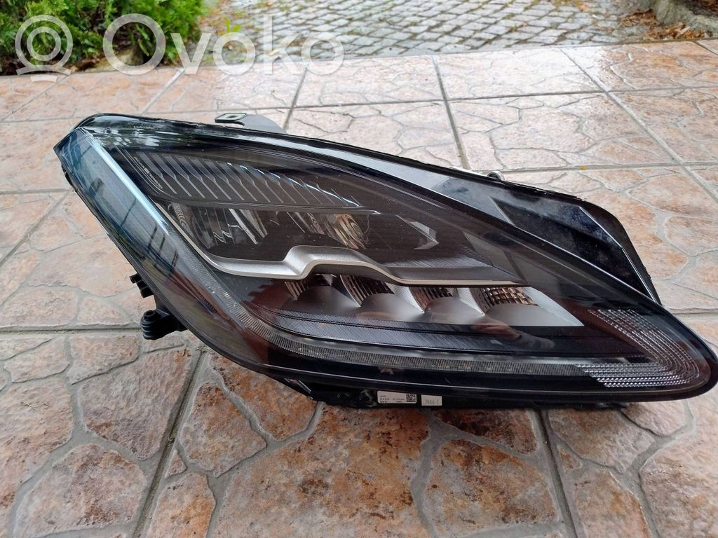 Headlight/headlamp   J9C313W029ED