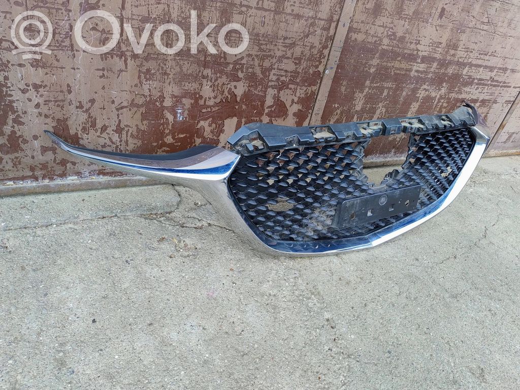 Mazda 2 Front grill 