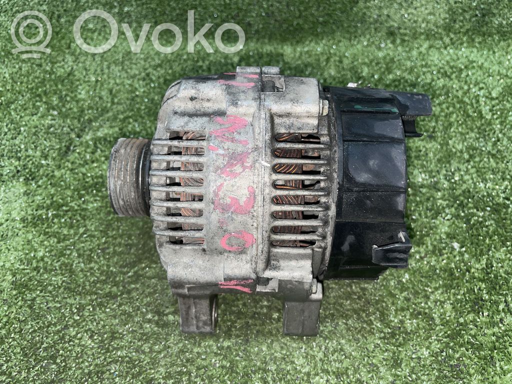 Renault Laguna I Generator/alternator 