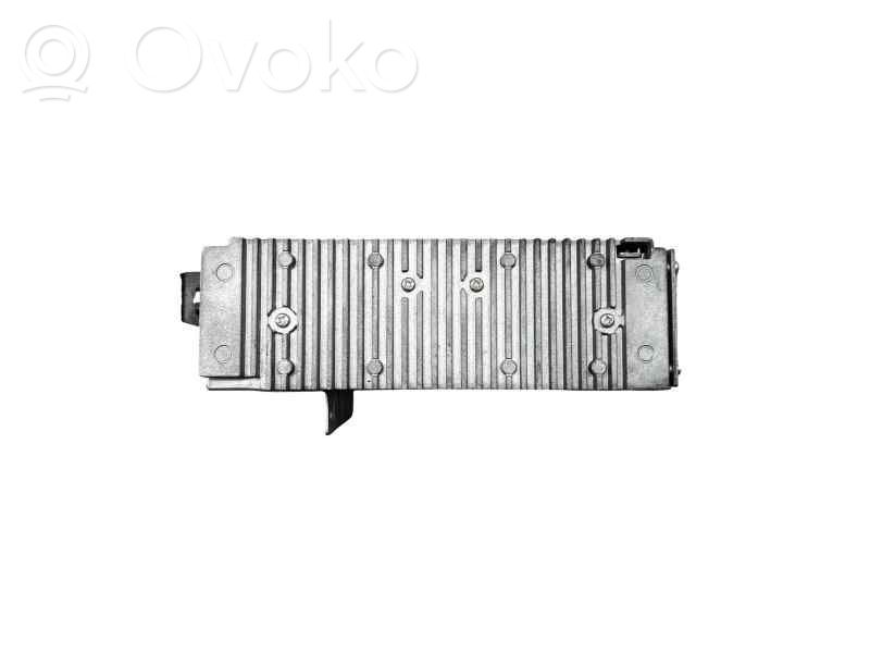 Radio/CD/DVD/GPS-pääyksikkö   31210414,36050355