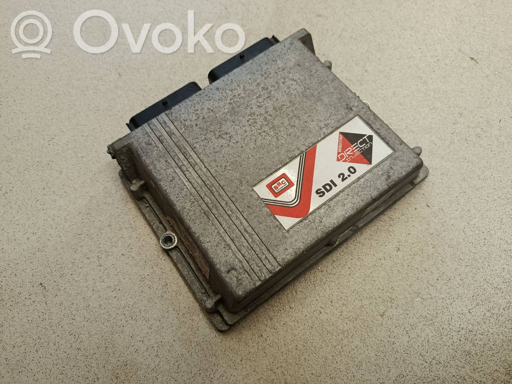 Nestekaasun ohjainlaite/moduuli (LPG)   E3031001,67R011002,110R001001