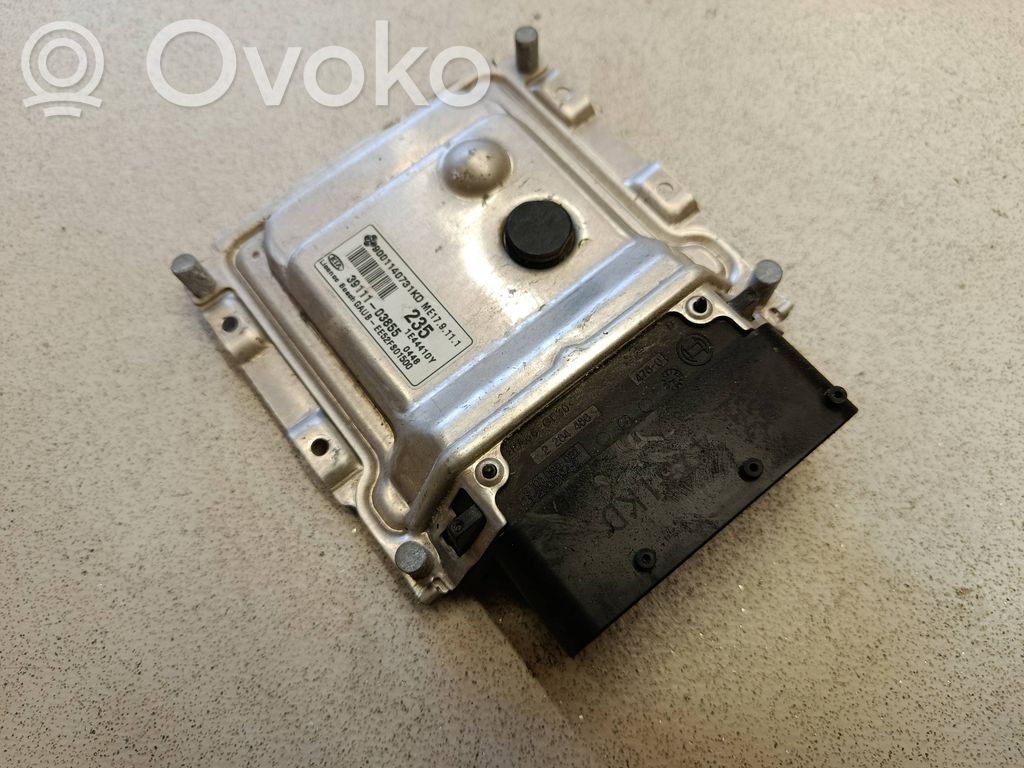 KIA Rio Engine control unit/module 