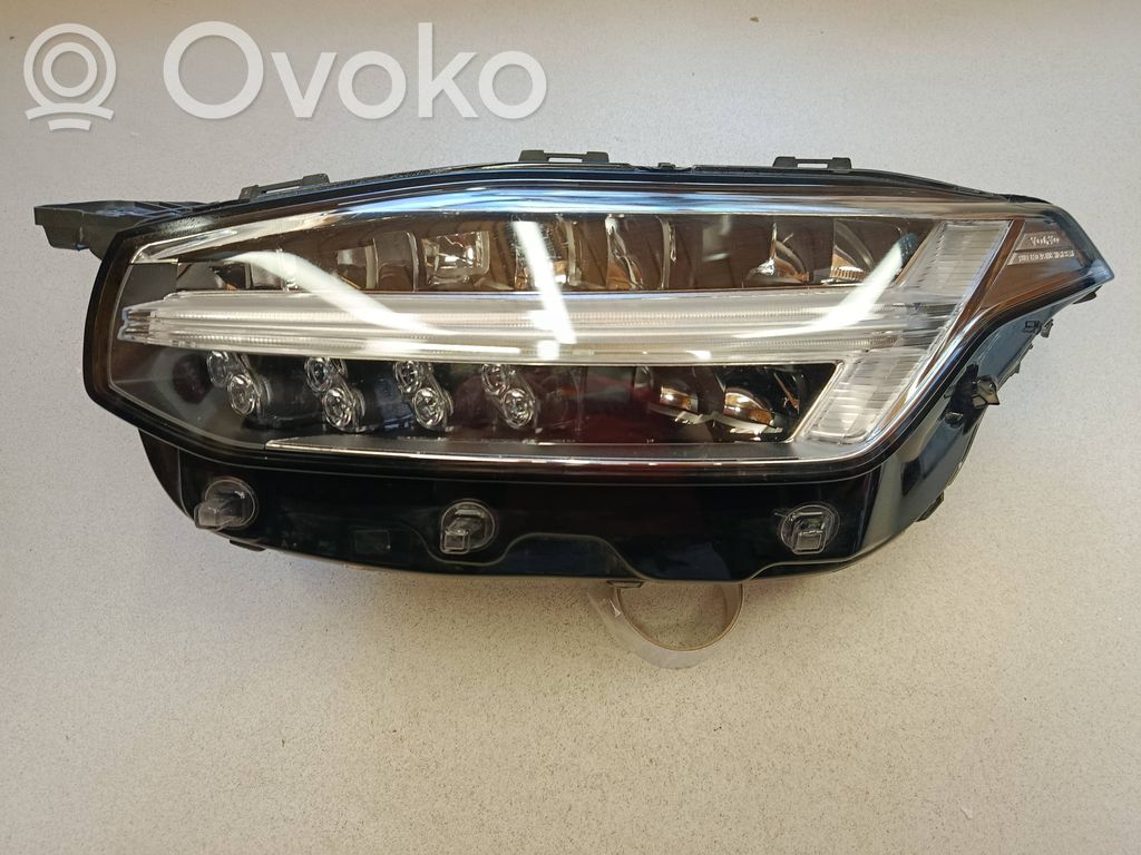 Volvo XC90 Scheinwerfer 