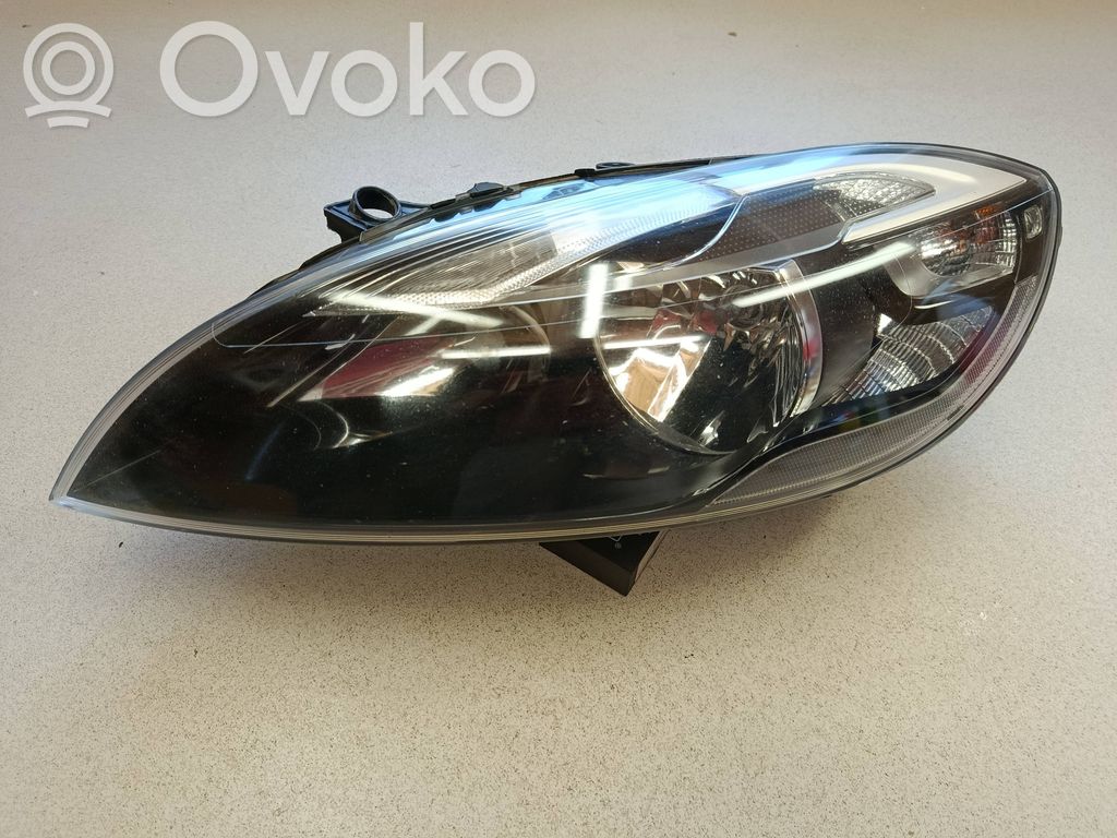 Volvo V40 Phare frontale 