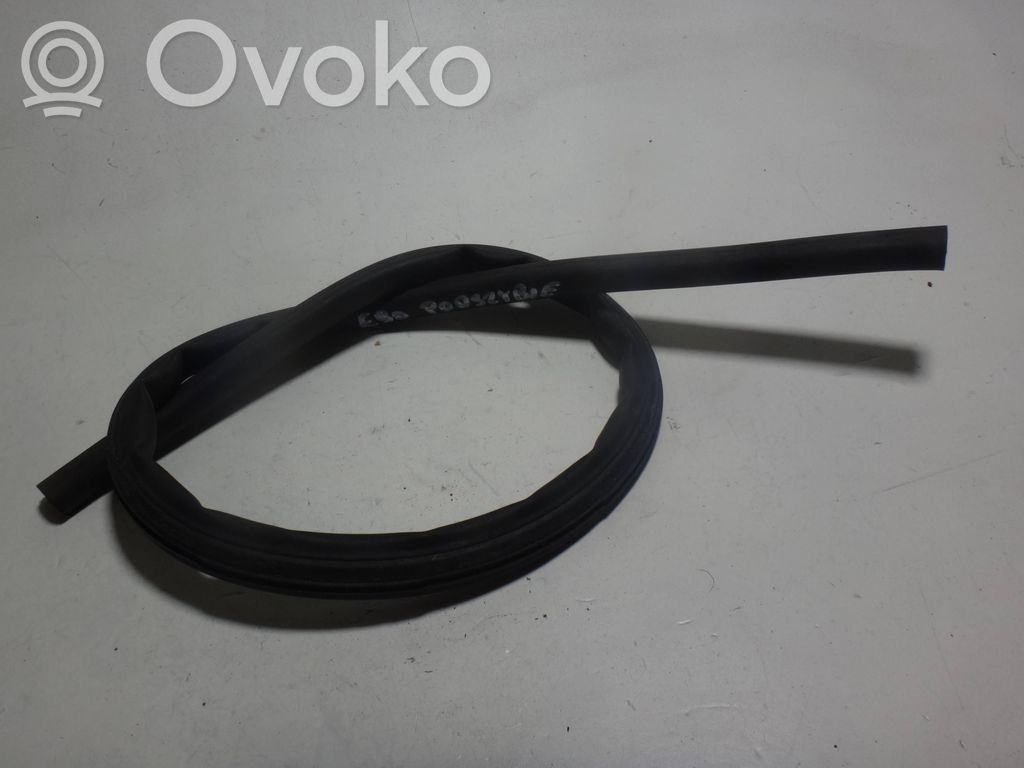 Engine compartment rubber   7060565