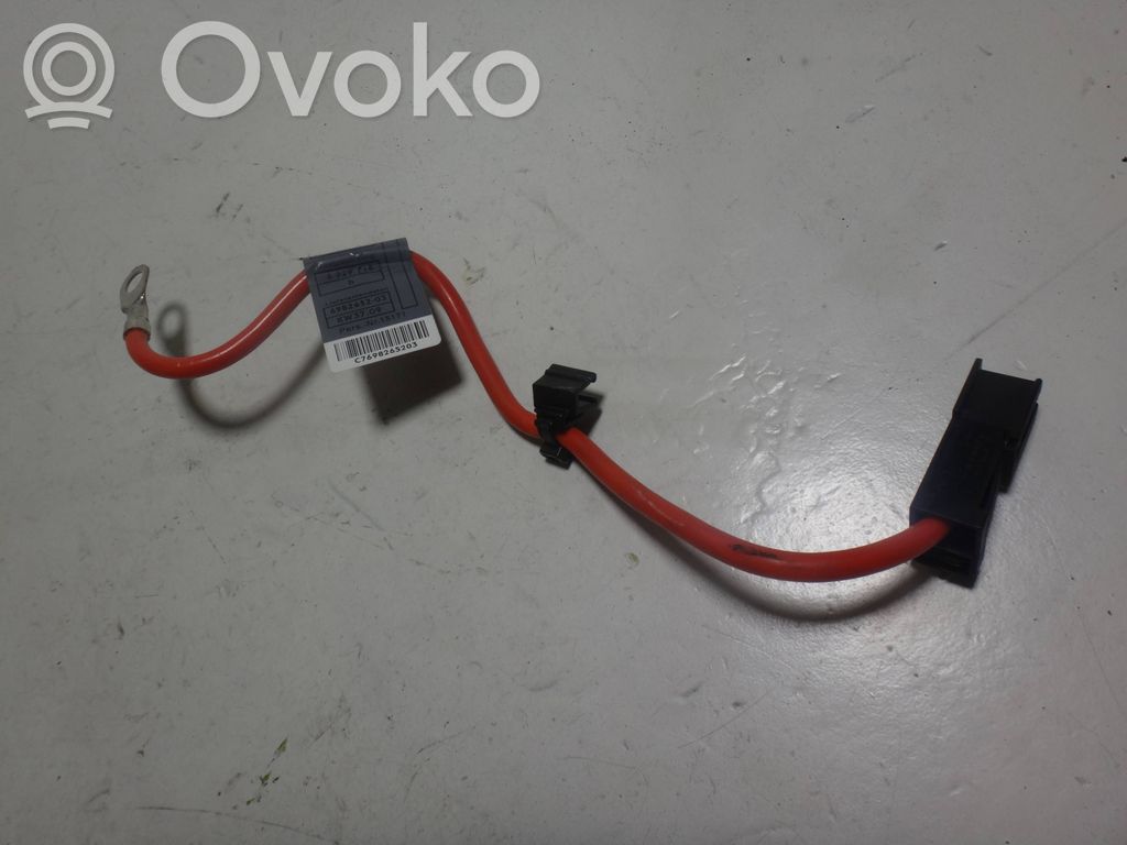 BMW 1 E81 E87 Positive cable (battery) 