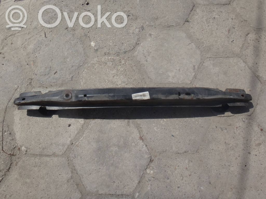 Aizmugurē bampera balka   3400951