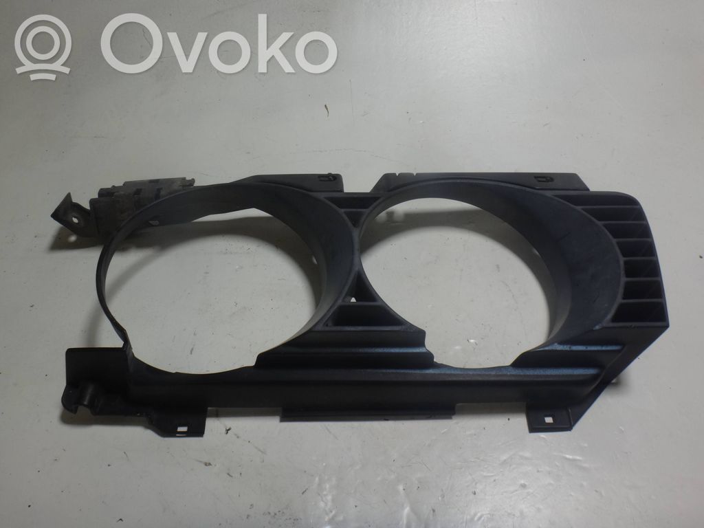 BMW 5 E34 Element lampy przedniej 