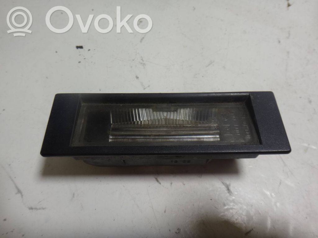 Rekisterikilven valo   7165735