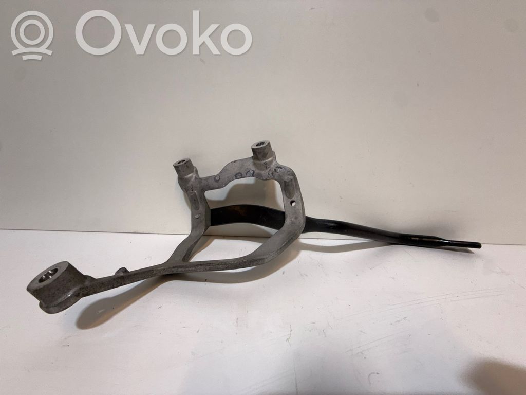 Mocowanie / uchwyt filtra oleju   68304039AC,2163325