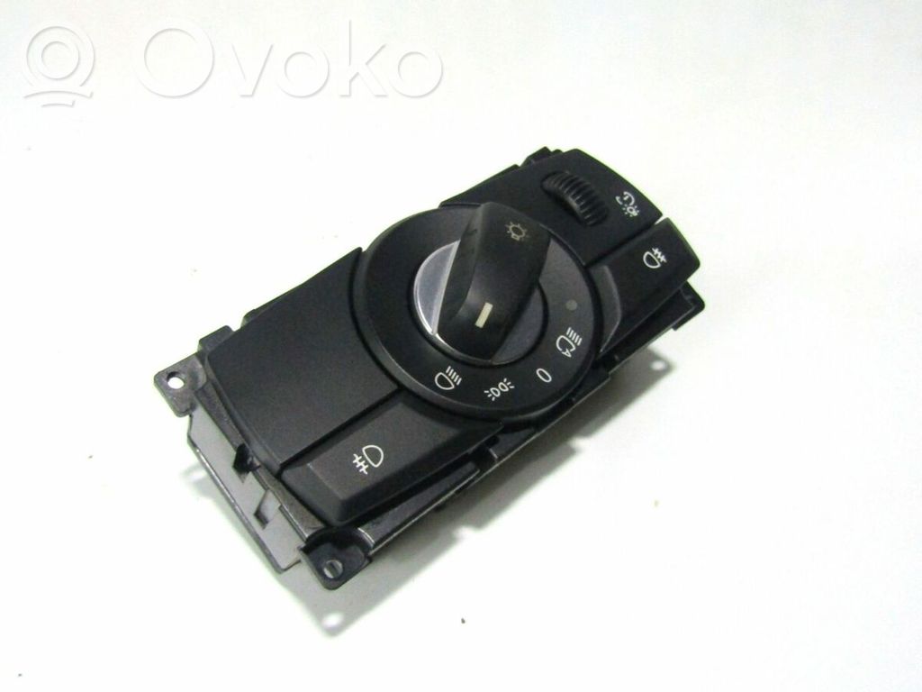 Light switch   9134726,61319134726,61319134726,61319134726,9134726