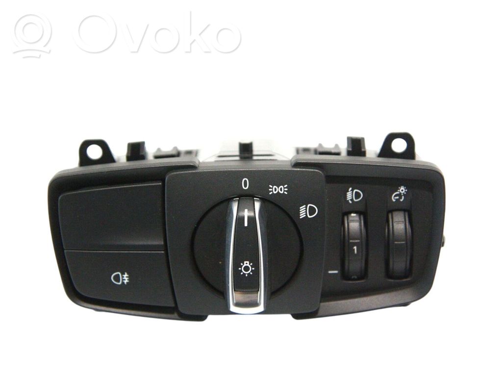 BMW 2 F22 F23 Przełącznik świateł 